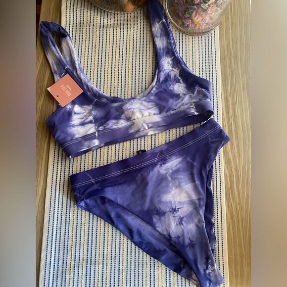 Dippin’ Daisy’s Swimsuit Womens Size Small Tie Dye  Blue 2 Pieces NWT - Picture 11 of 13